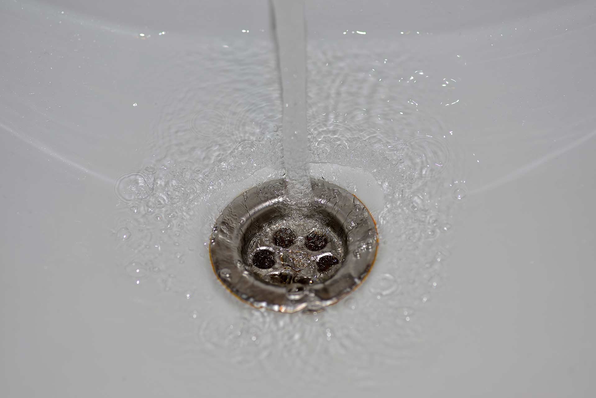 A2B Drains provides services to unblock blocked sinks and drains for properties in West Drayton.